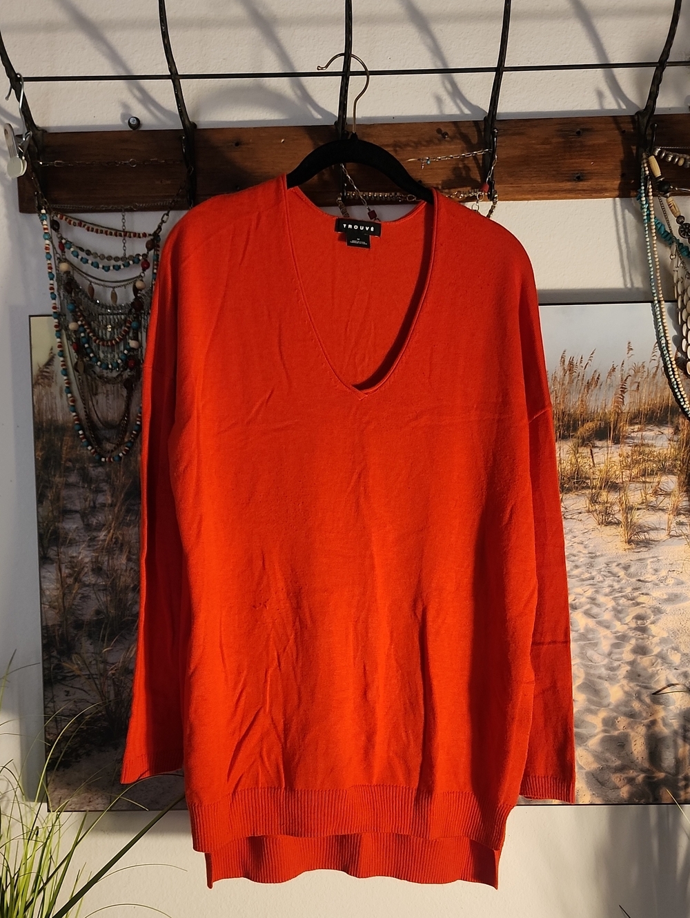 Trouve Women's Scoop Neck Sweater - Slitted Bottom